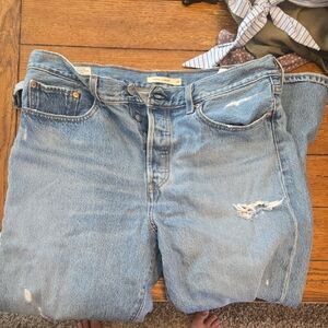 LEVIS Distressed Light Blue Denim Jeans